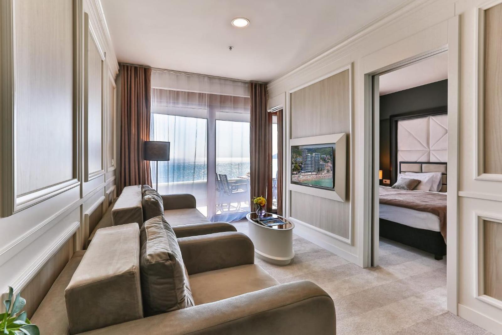Maresia Boutique Suites Budva Exterior foto